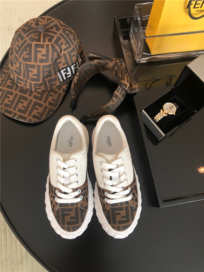 Fendi  펜디 여성용 스니커즈 F31020