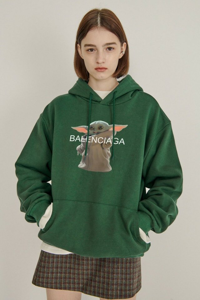 BALENCIAGA 발렌시아가 아기요다 후드티