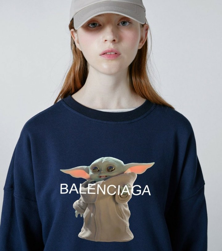 BALENCIAGA 발렌시아가 아기요다  맨투맨