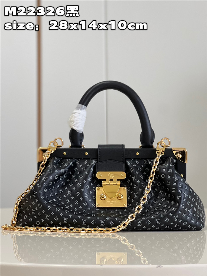 LOUIS VUITTON  루이비통 모노그램 클러치 느와 M22326