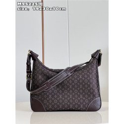 LOUIS VUITTON  루이비통 셀렉션 볼로뉴 30 숄더백 M95225