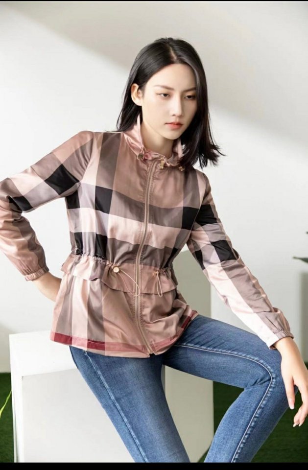 Burberry 버버리 여성 바람막이