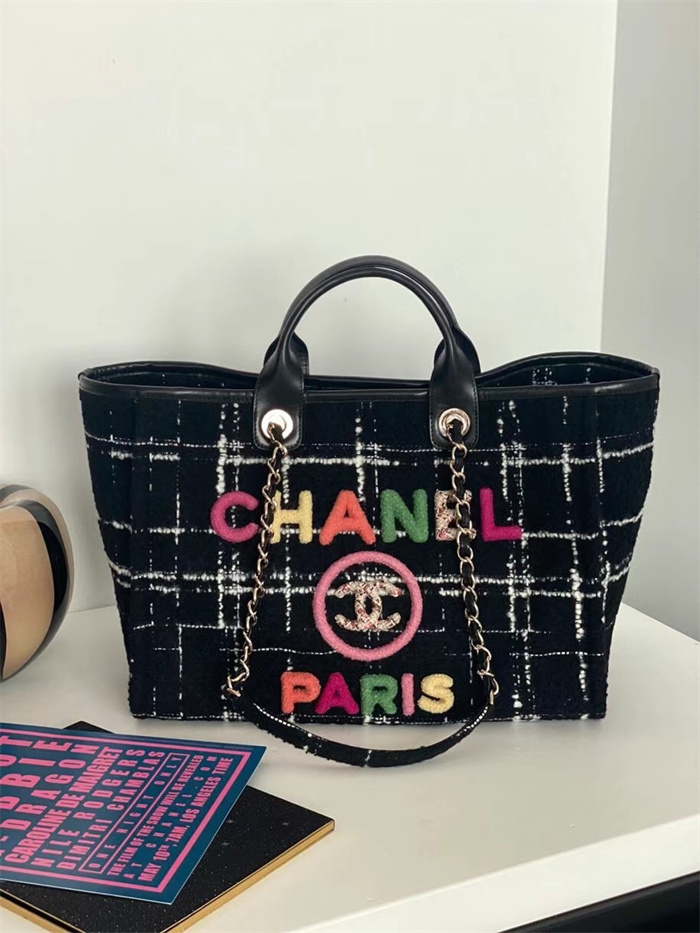 Chanel  샤넬 쇼퍼백 AS2115