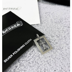 Chrome Hearts 크롬하츠 CH PLUS 스퀘어 크로스 미니 팬던트 silver.925