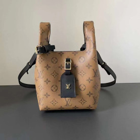 LOUIS VUITTON 루이비통 버킷백