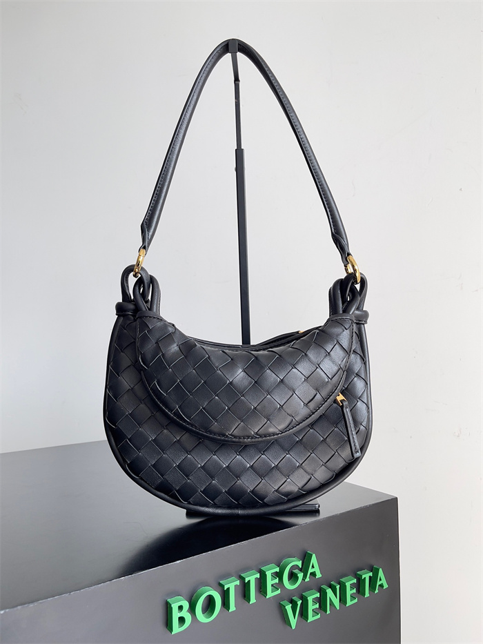 Bottega Veneta  보테가베네타 제멜리  B776764