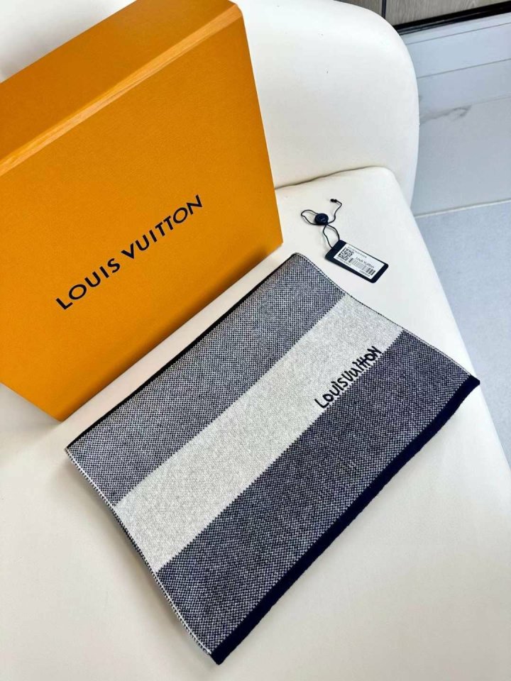 LOUISVUITTON 루이비통 머플러