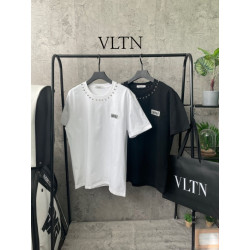 Valentino 발렌티노 스터드라운드  반팔