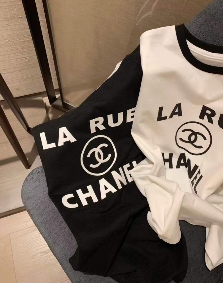 Chanel 샤넬 La 배색 루즈반팔