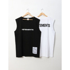 Vetements  베트멍 슬리브리스