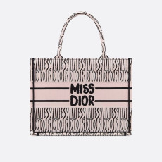 Dior 디올 여성 미스 디올 북토트 M1296