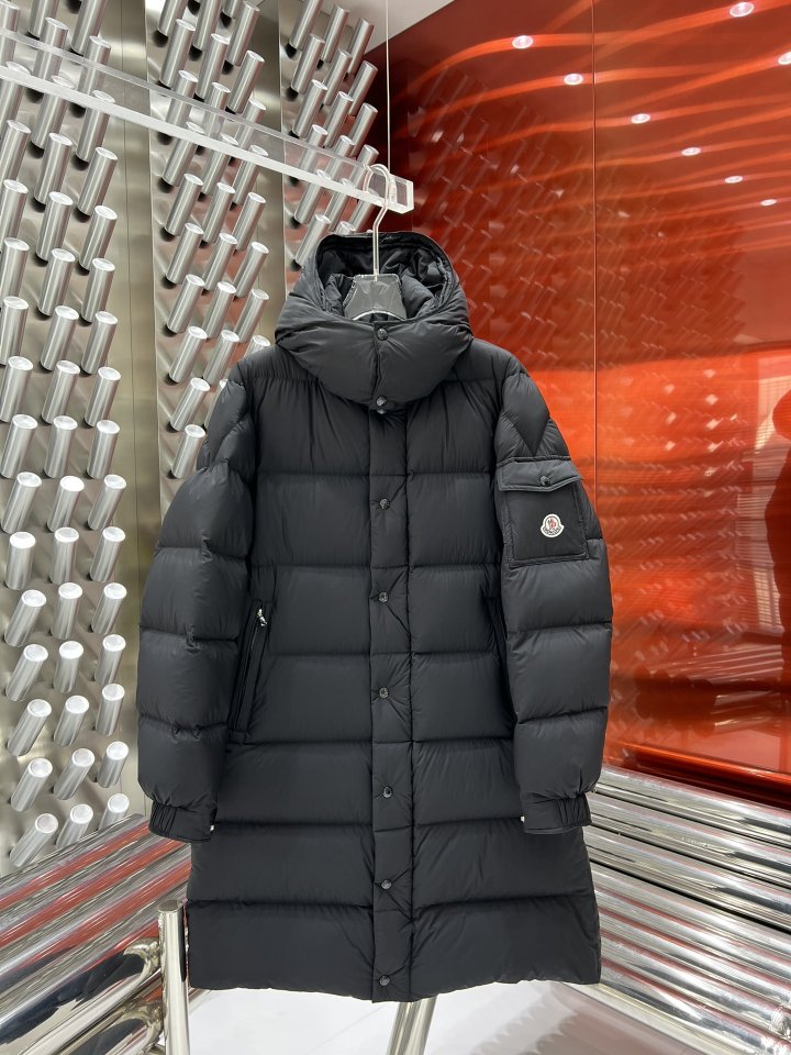 MONCLER 몽클레어 새드로고 덕다운 패딩 69