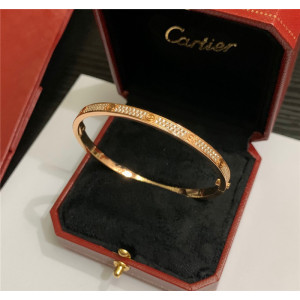 ★(판매완료)★ CARTIER 까르띠에 팔찌 C3077 국내배송건