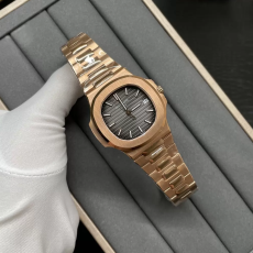 PATEK PHILIPPE 파텍필립 노틸러스 블랙 다이얼 금통 40mm 5711