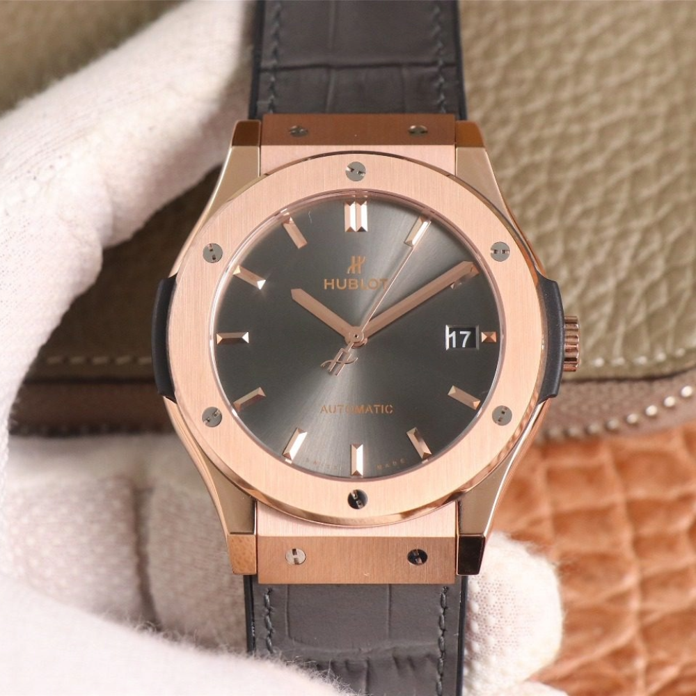 HUBLOT 위블로 클래식퓨전 로즈골드 레이싱그레이다이얼 511.OX.7081.LR