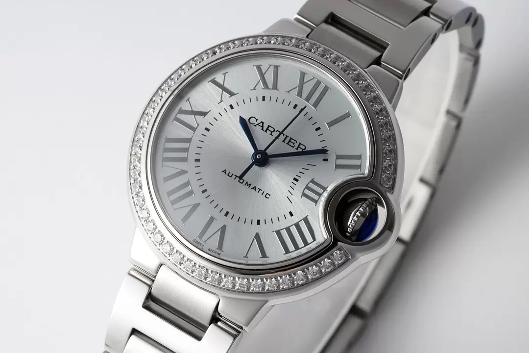 CARTIER 까르띠에 발롱 블루 드 까르띠에 다이아 베젤 33mm W4BB0028