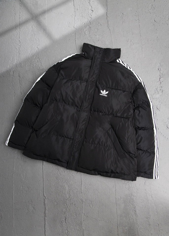 BALENCIAGA X ADIDAS 발렌시아가 X 아디다스 불꽃 삼선 다운 패딩