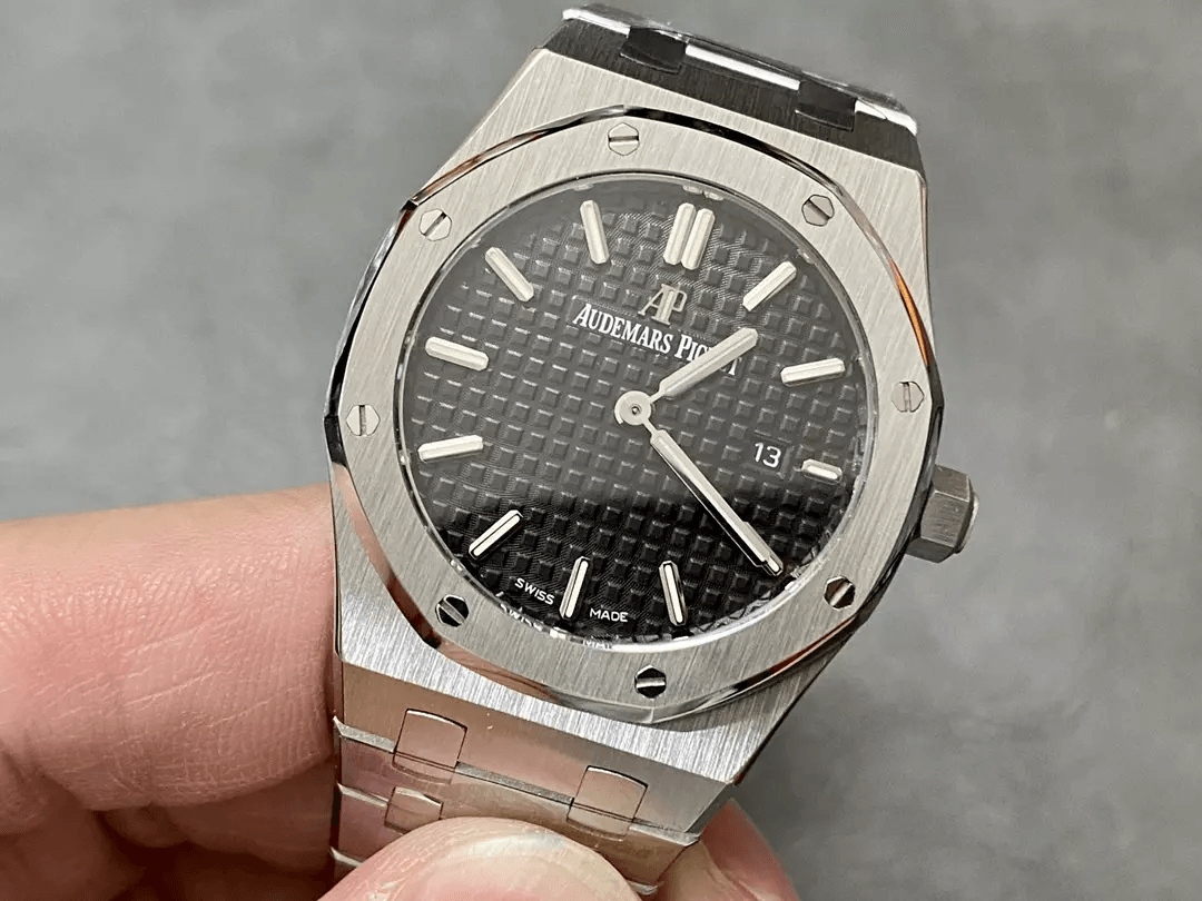 AUDEMARS PIGUET 오데마피게 로얄오크 검판 33mm 여성용