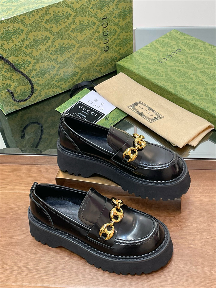 GUCCI 구찌 여성용 로퍼 (굽높이5CM) G33631 2024/신상