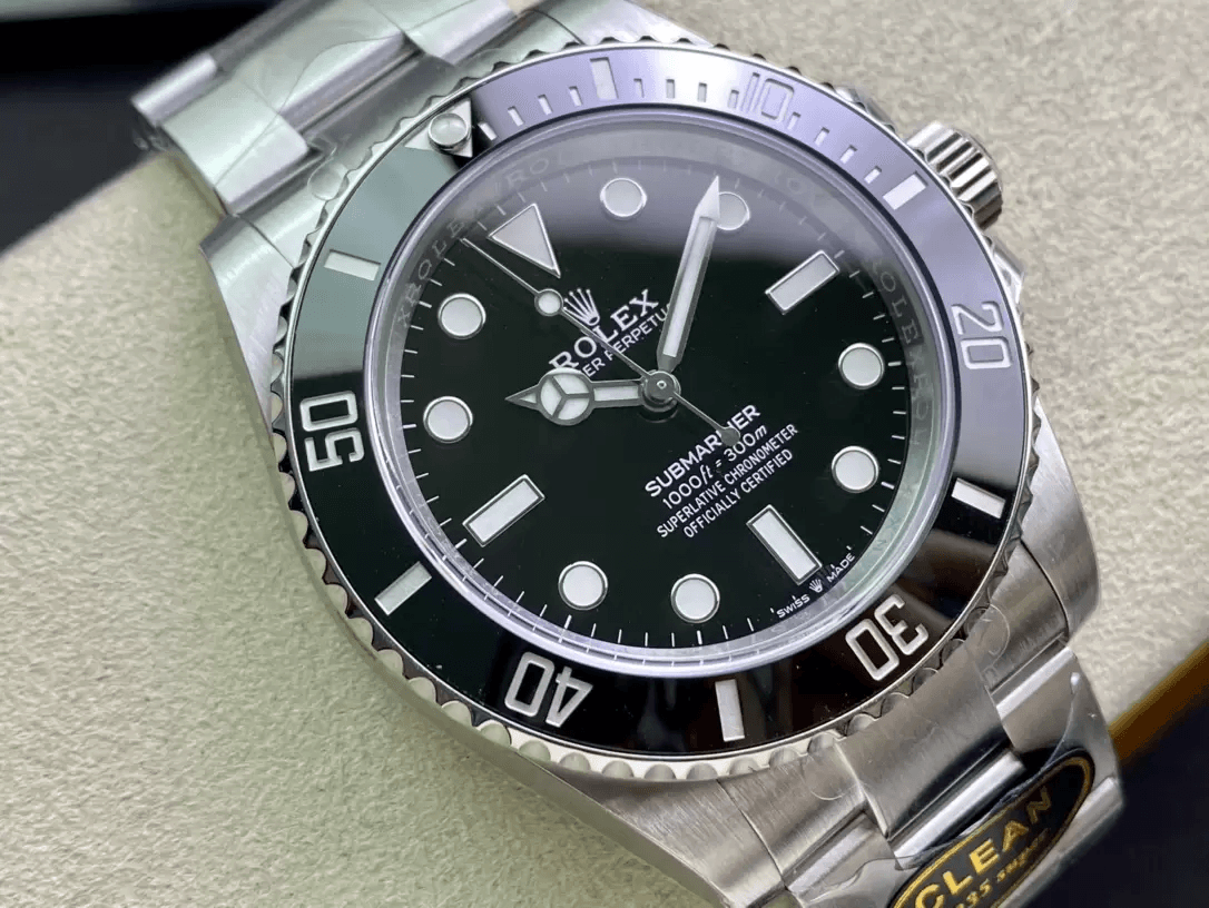 ROLEX 로렉스 신형 서브마리너 논데이트 검판 41mm