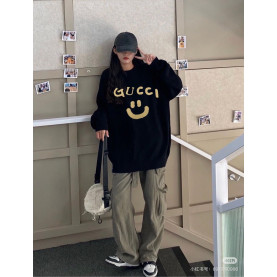 GUCCI 구찌 핸드드로잉 스마일 니트