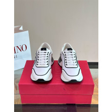 VALENTINO 발렌티노 남성용 스니커즈 V99769-1 2024/신상 2COLOR