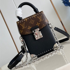 LOUIS VUITTON 루이비통 카메라 박스 숄더백 M12362 2024/신상