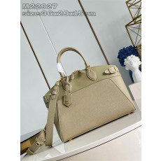 LOUIS VUITTON 루이비통 락 잇 MM M22927 2024/신상