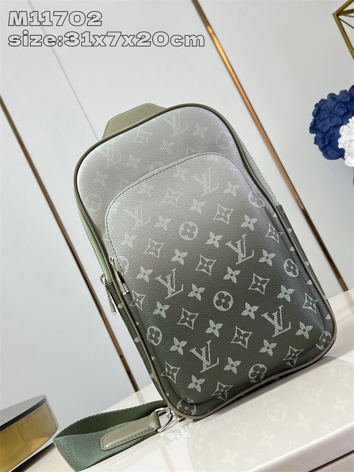 LOUIS VUITTON 루이비통 에비뉴 슬링백 M11702 2024/신상