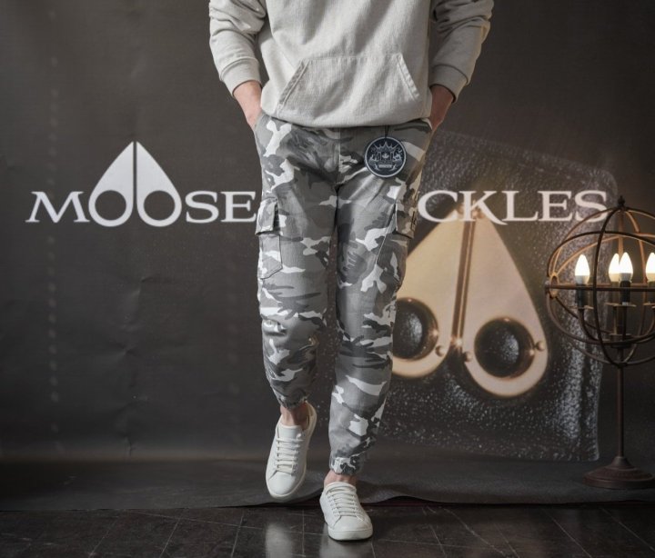 MOOSE KNUCKLES 무스너클 밀리터리 조거 팬츠