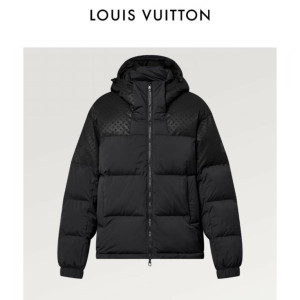 LOUIS VUITTON 루이비통 신상 패딩