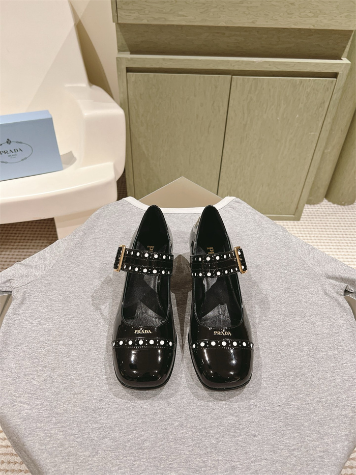 PRADA 프라다 여성용 구두 (굽높이3.5CM) P65353-2 2024/신상 2COLOR