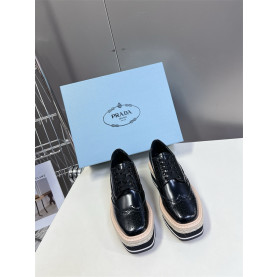 PRADA 프라다 여성용 로퍼 P56513-2 2024/신상 2COLOR