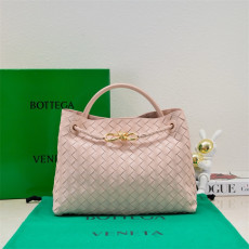 BOTTEGA VENETA 보테가베네타 안디아모 미디엄 토트백 84630 2024/신상