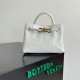 BOTTEGA VENETA 보테가베네타 안디아모 토트백 777614 2024/신상