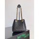 BOTTEGA VENETA 보테가베네타 패러슈트 스몰 크로스백 817175 2024/신상