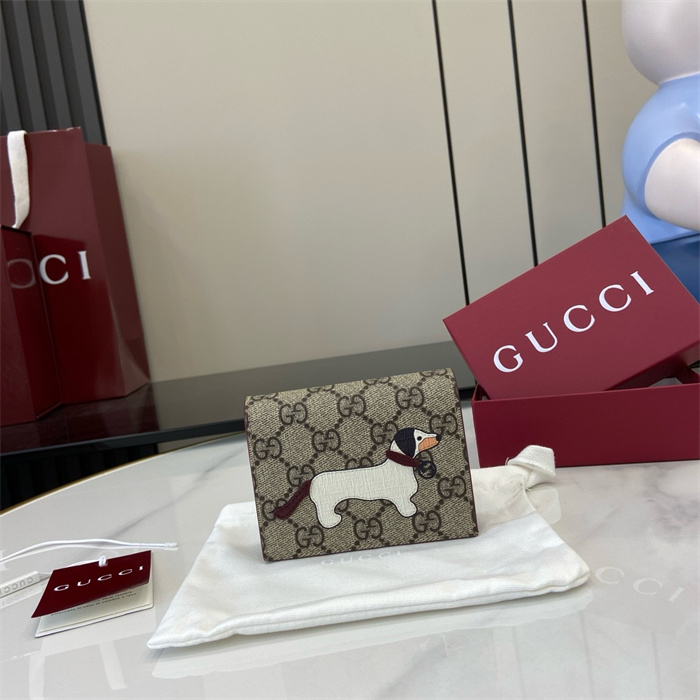 GUCCI 구찌 디테일 GG 미니 반지갑 818767 2024/신상