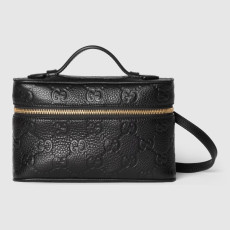 GUCCI 구찌 GG 엠블럼 수퍼 미니백 815949