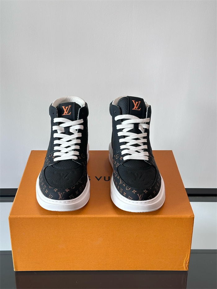 LOUIS VUITTON 루이비통 남성용 스니커즈 L96621-2 2024/신상 2COLOR