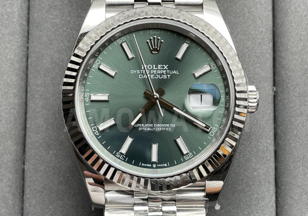 ROLEX 로렉스 데이저스트 그린 스틱 다이얼 쥬빌레 41mm 126334