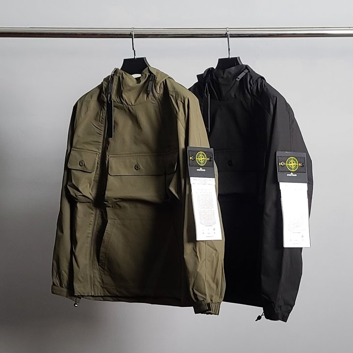 STONE ISLAND 스톤아일랜드 로고와펜 포켓 아노락 자켓