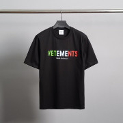 VETEMENTS 베트멍 이탈리아 로고 코튼 반팔티