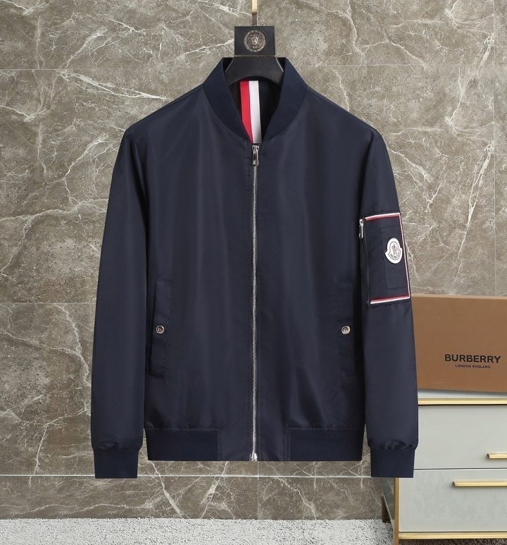 MONCLER 몽클레어 점퍼