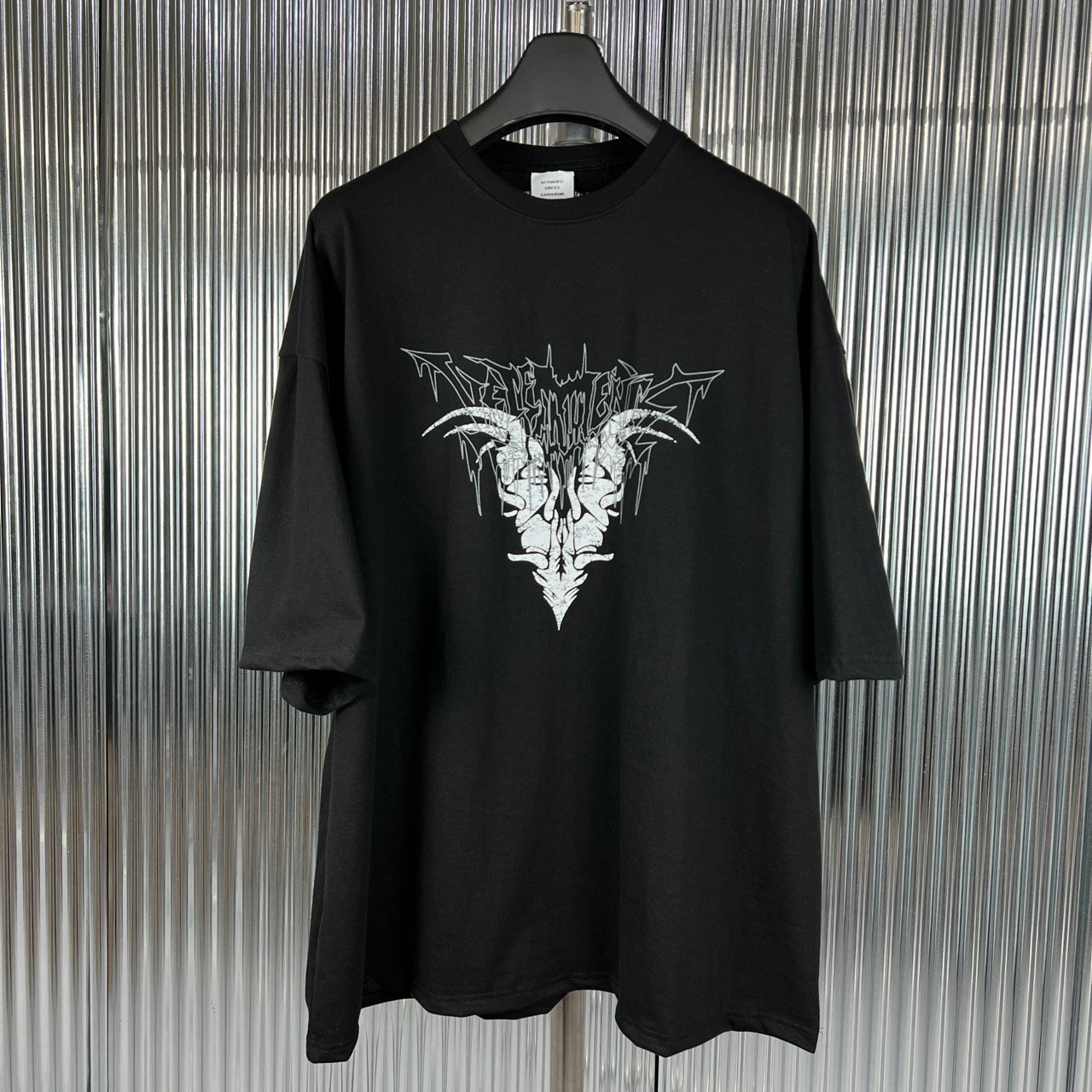 VETEMENTS 베트멍 고트 반팔