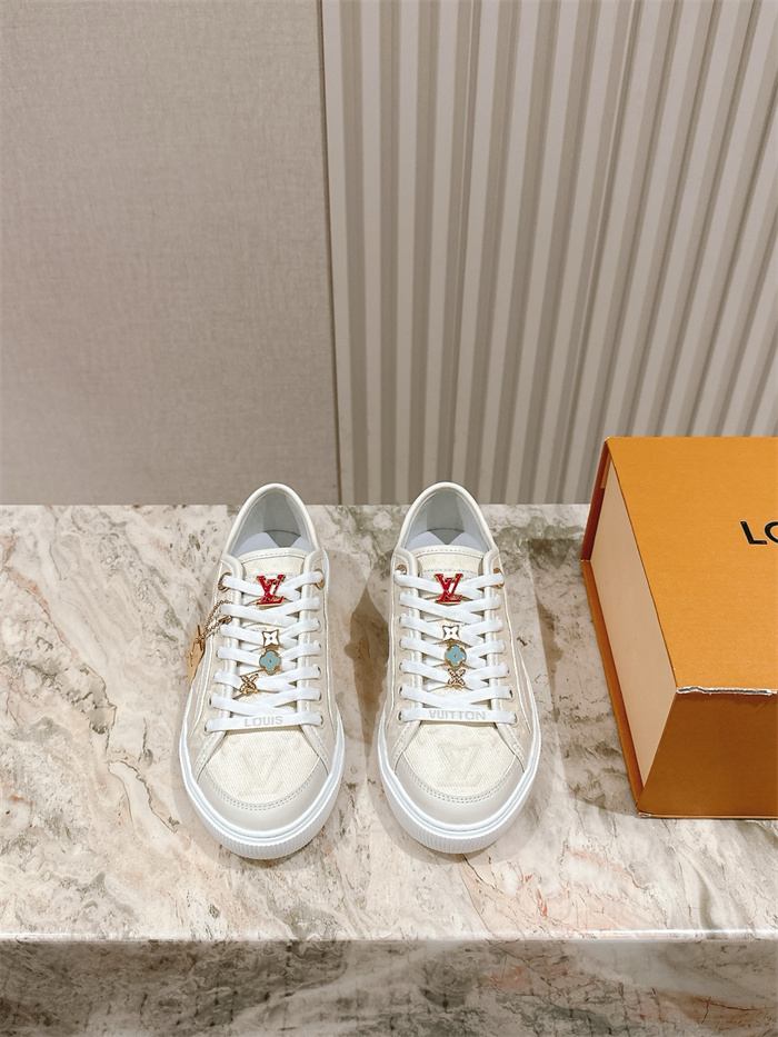 LOUIS VUITTON 루이비통 남여공용 스니커즈 L03331 2COLOR